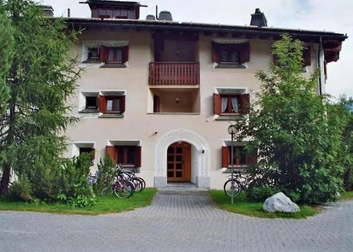 Chesa Polaschin C8 By Interhome