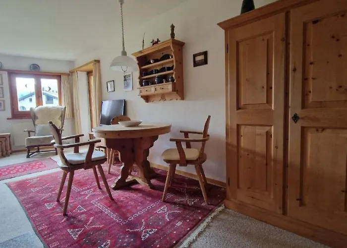 Appartement Chesa Polaschin C8 By Interhome